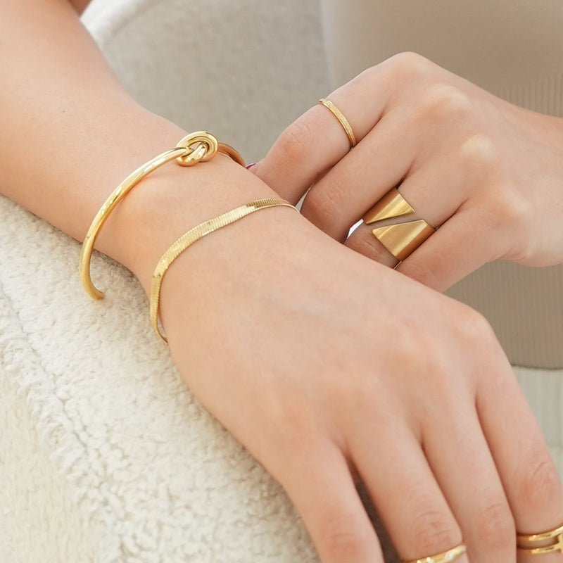 Roman Split Ring - Gold