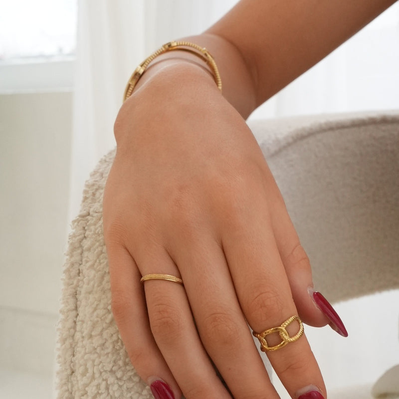 Coco Adjustable Linked Ring - Gold