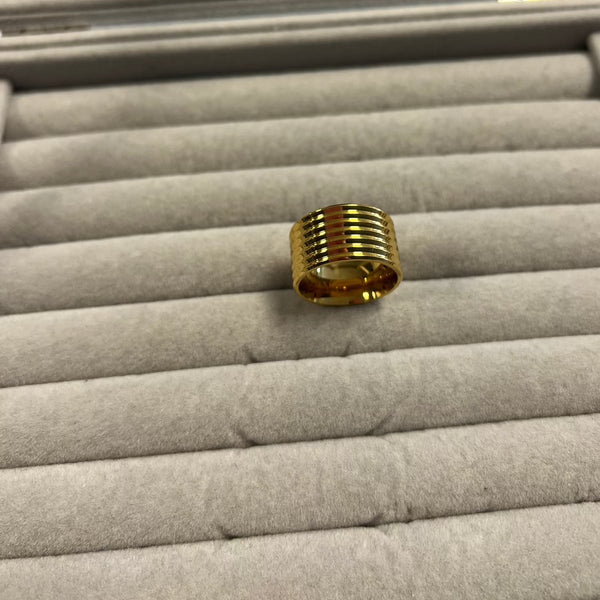sample ring 59 - size 8