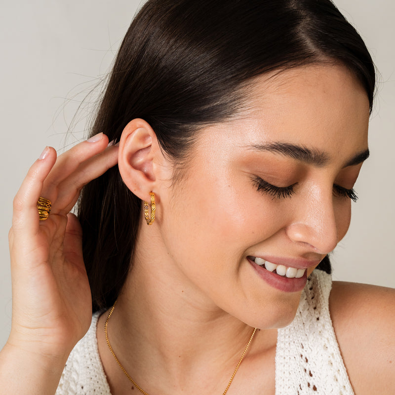 Asymmetrical Textured Hoop Earrings - Gold