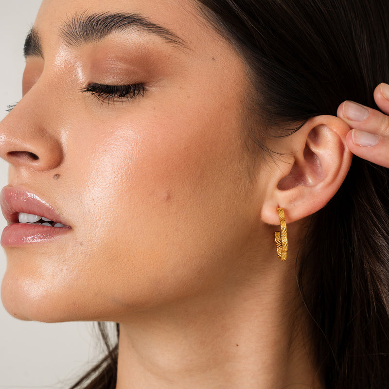 Asymmetrical Textured Hoop Earrings - Gold