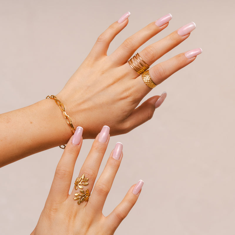 Olive Twist Adjustable Ring - Gold