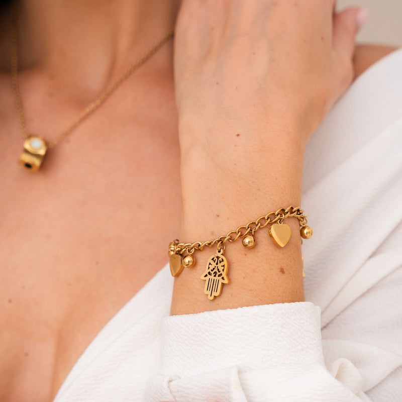 Hamsa Heart Charm Chain Bracelet - Gold