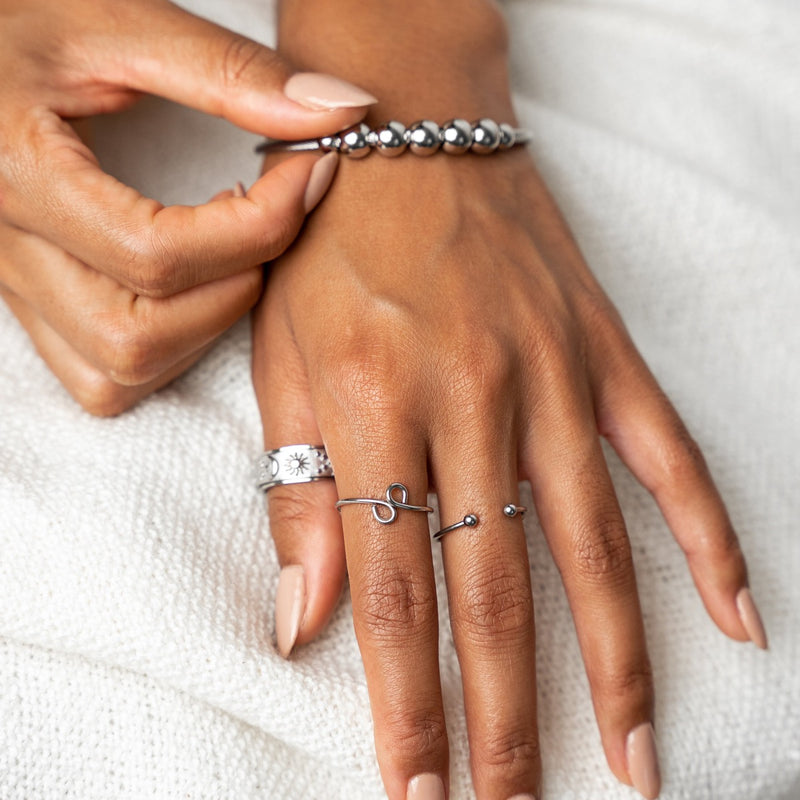 Verstellbarer Fidget-Ring mit Perlen - Silber