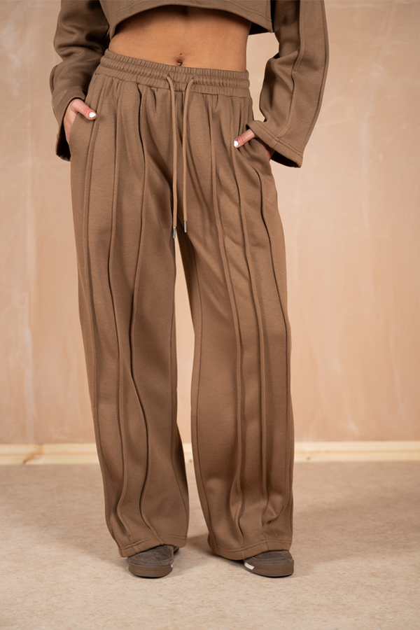 Pintuck Straight Leg Joggers - Brown