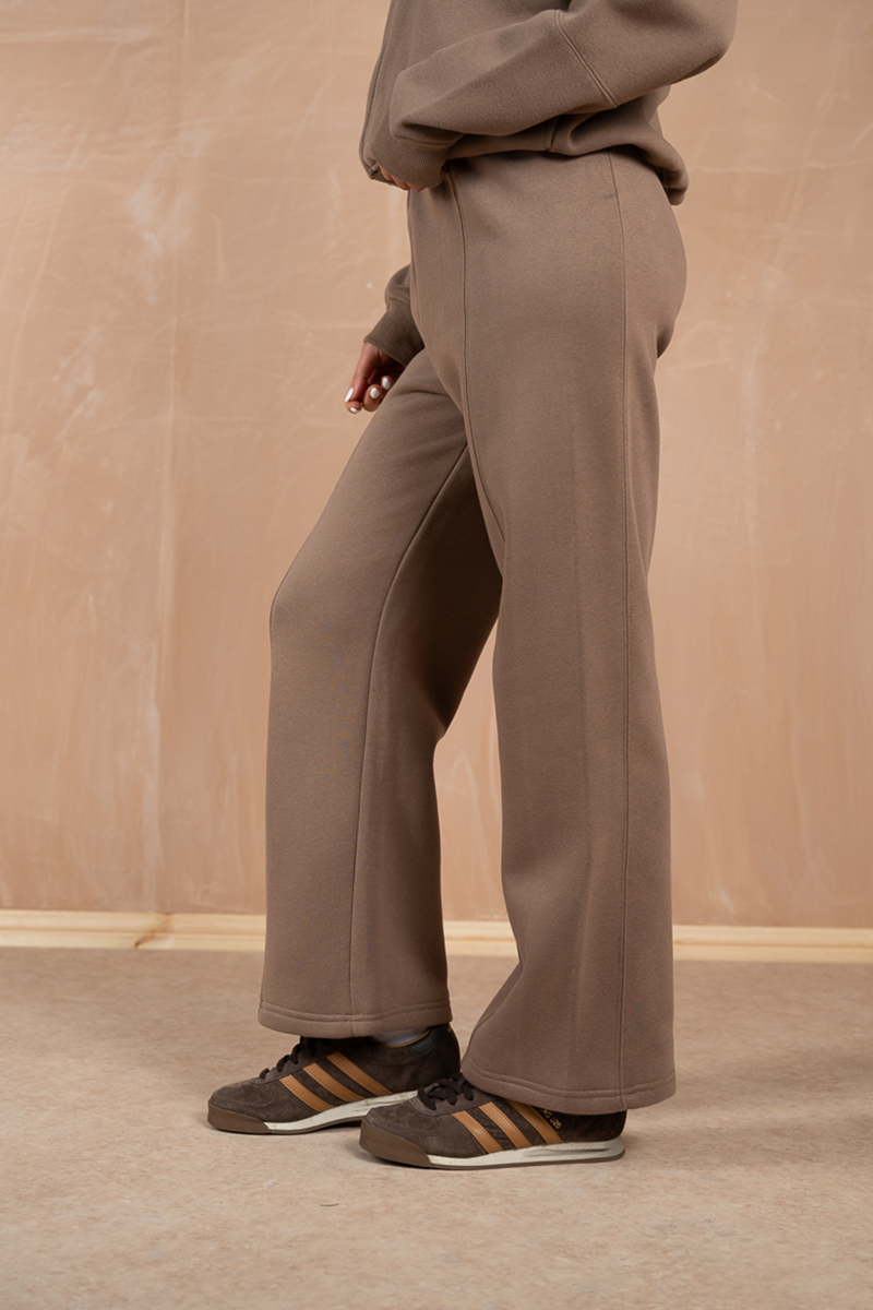 Relaxed Straight Leg Joggers - Brown