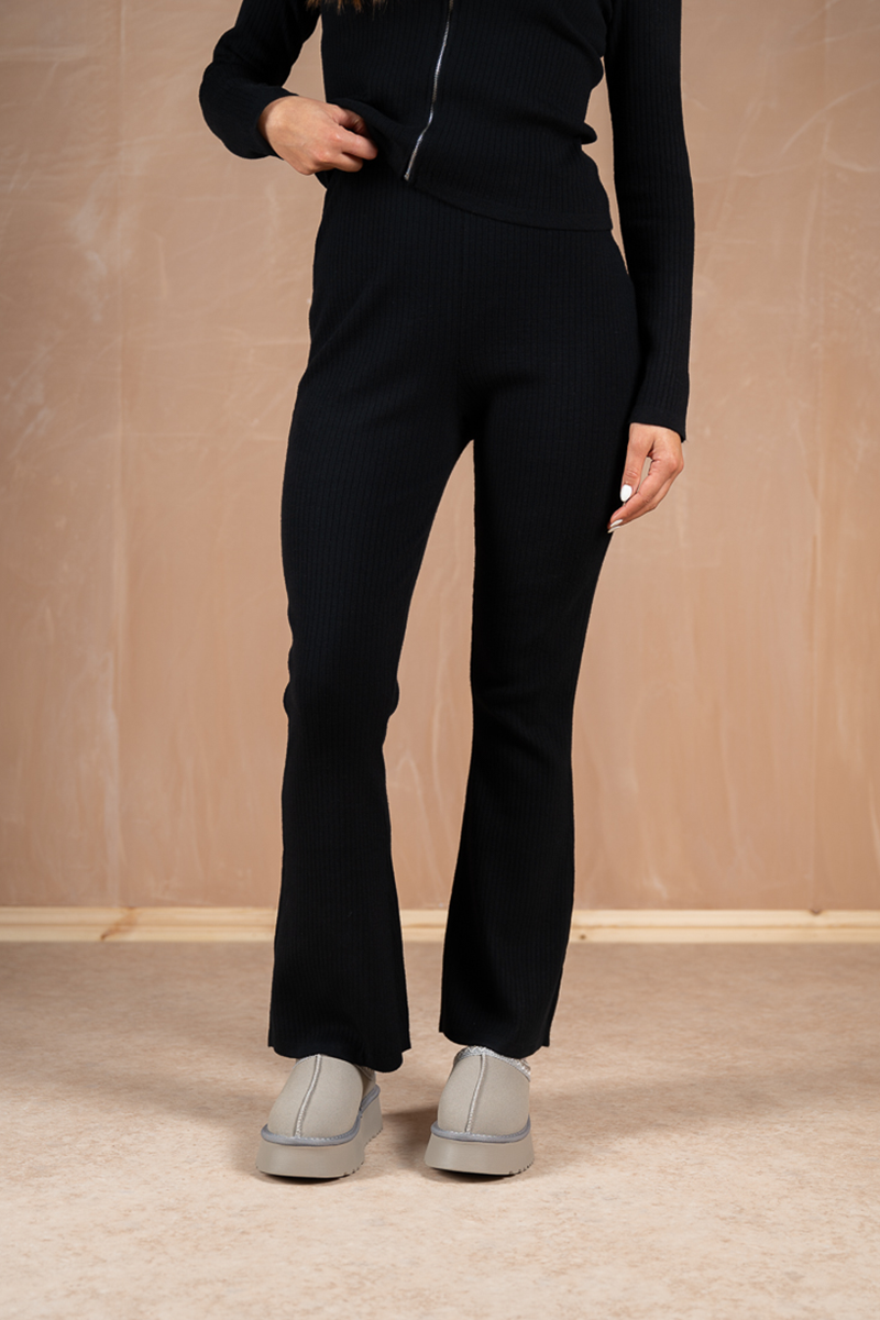 Ribbed Flare Trousers - Black