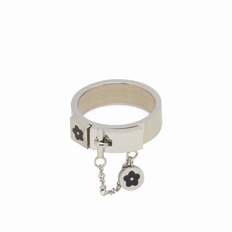 Flower Lock Charm Ring – Silver