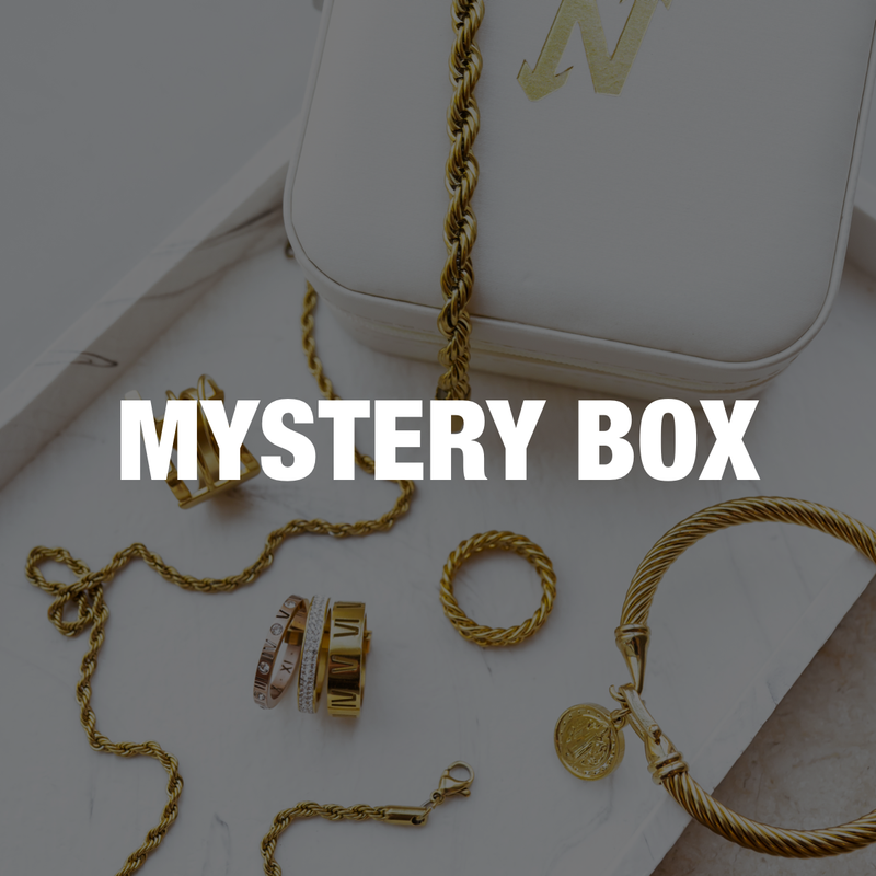 MYSTERY BOX - 10 ITEMS